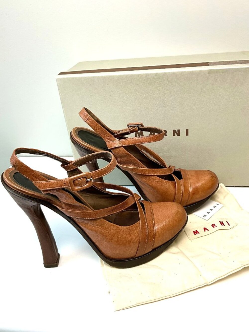 VNT Marni Brown Leather Strappy Platform Heels Pumps Size 39 Italy